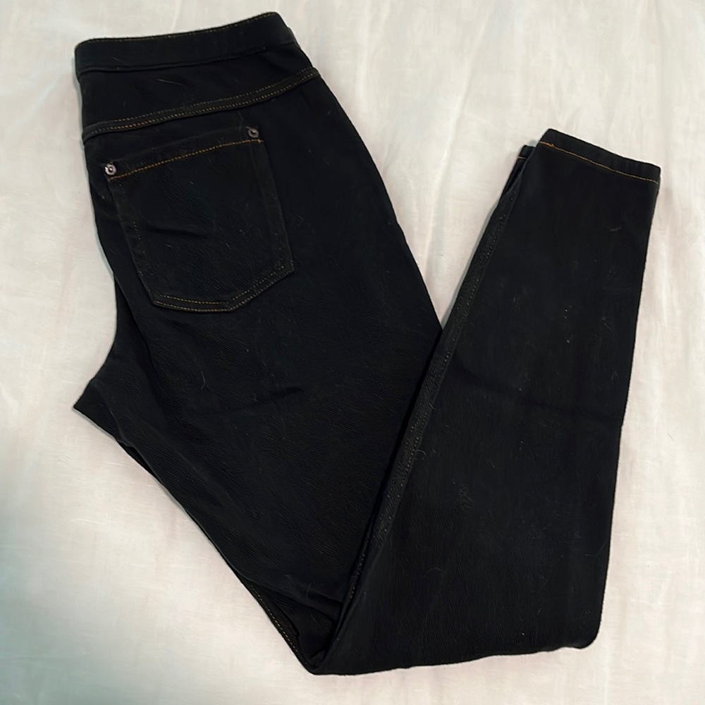 Black jeggings